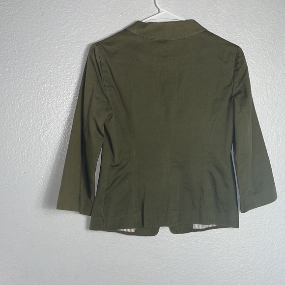 Jacket - Picture 5 of 7